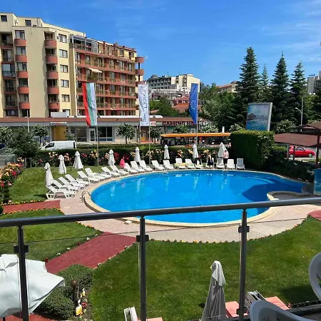 Cozy Flores 2 Bedrooms * Słoneczny Brzeg