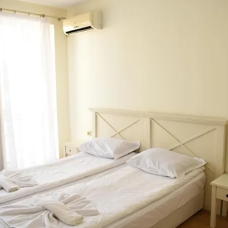 Cozy Flores 2 Bedrooms *